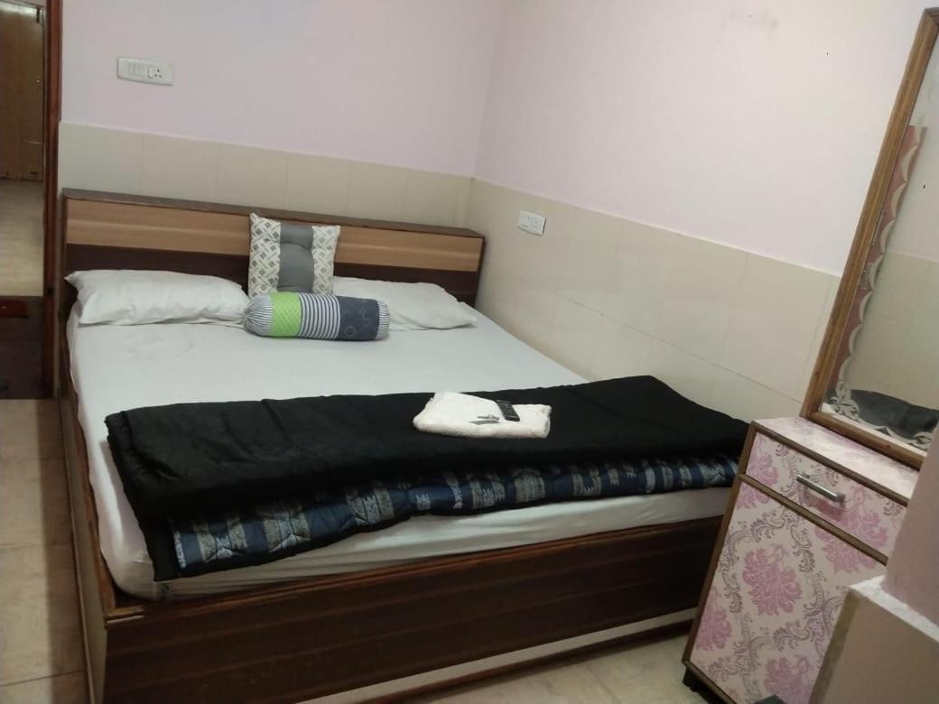 Hp Hotel - Hotel Pentoz Ooty Eksteriør billede