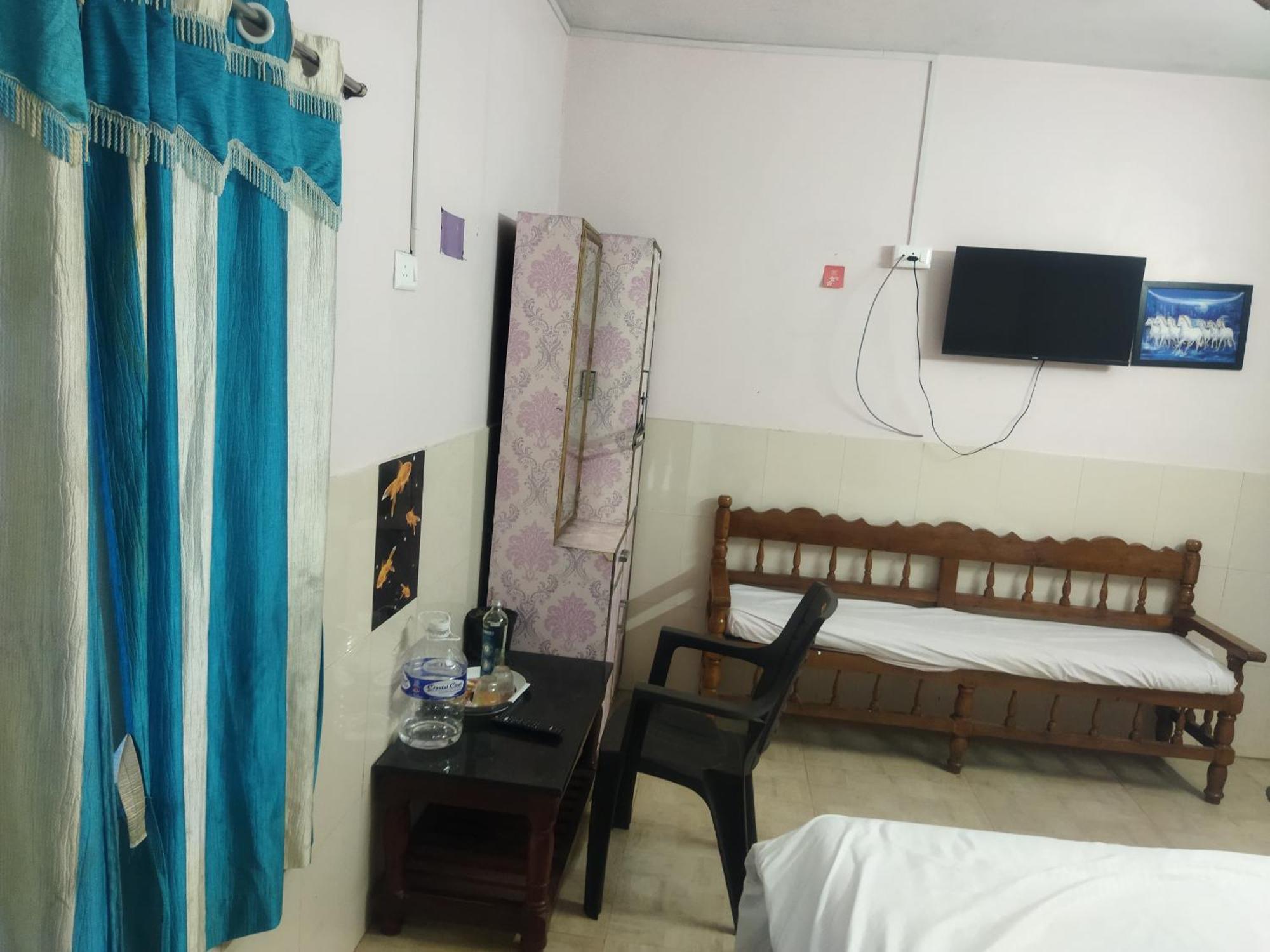 Hp Hotel - Hotel Pentoz Ooty Eksteriør billede